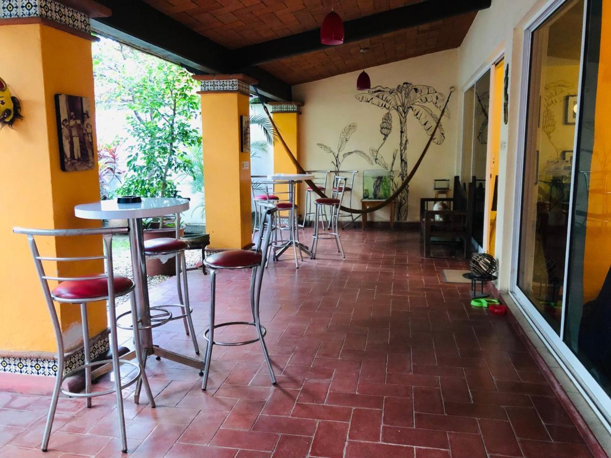 Los Nardos Hostel -Pet Friendly- Oaxaca المظهر الخارجي الصورة
